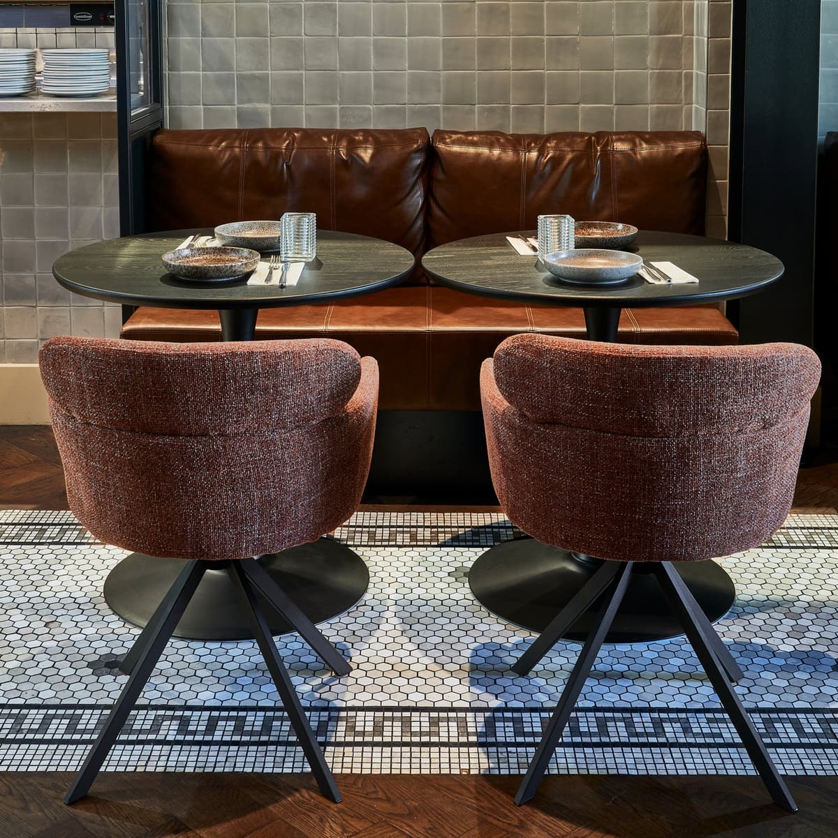 FENNE DRAAIBARE EETKAMERSTOEL CHESTNUT - 18